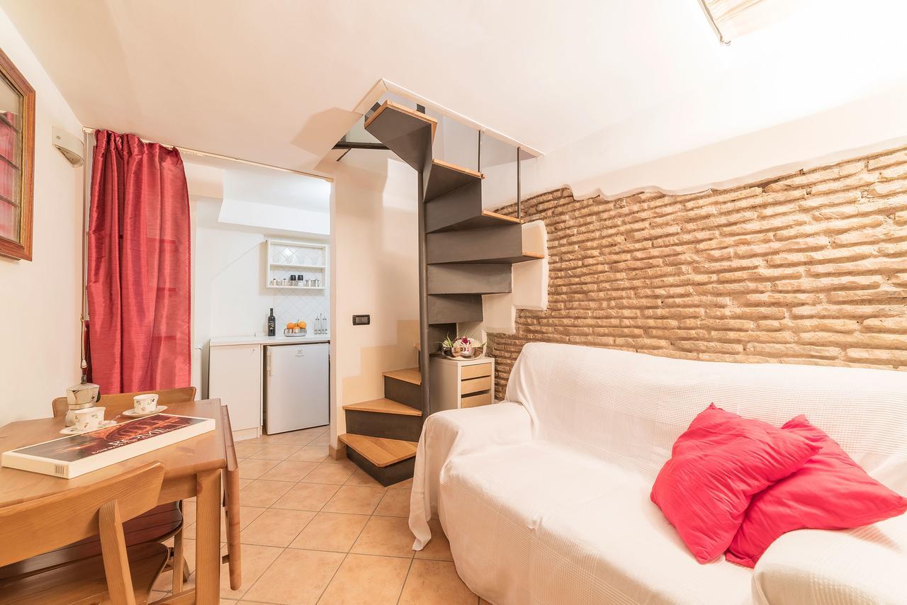Sweet Little Suite Near Pantheon โรม ภายนอก รูปภาพ